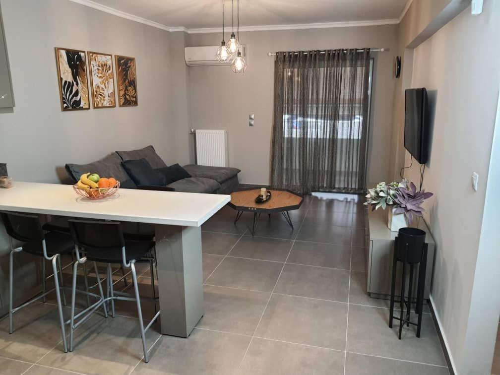 Casa Moderno Near The Beach アテネ エクステリア 写真