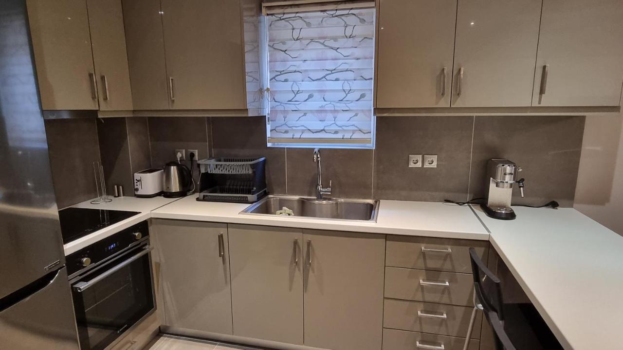 Casa Moderno Near The Beach アテネ エクステリア 写真